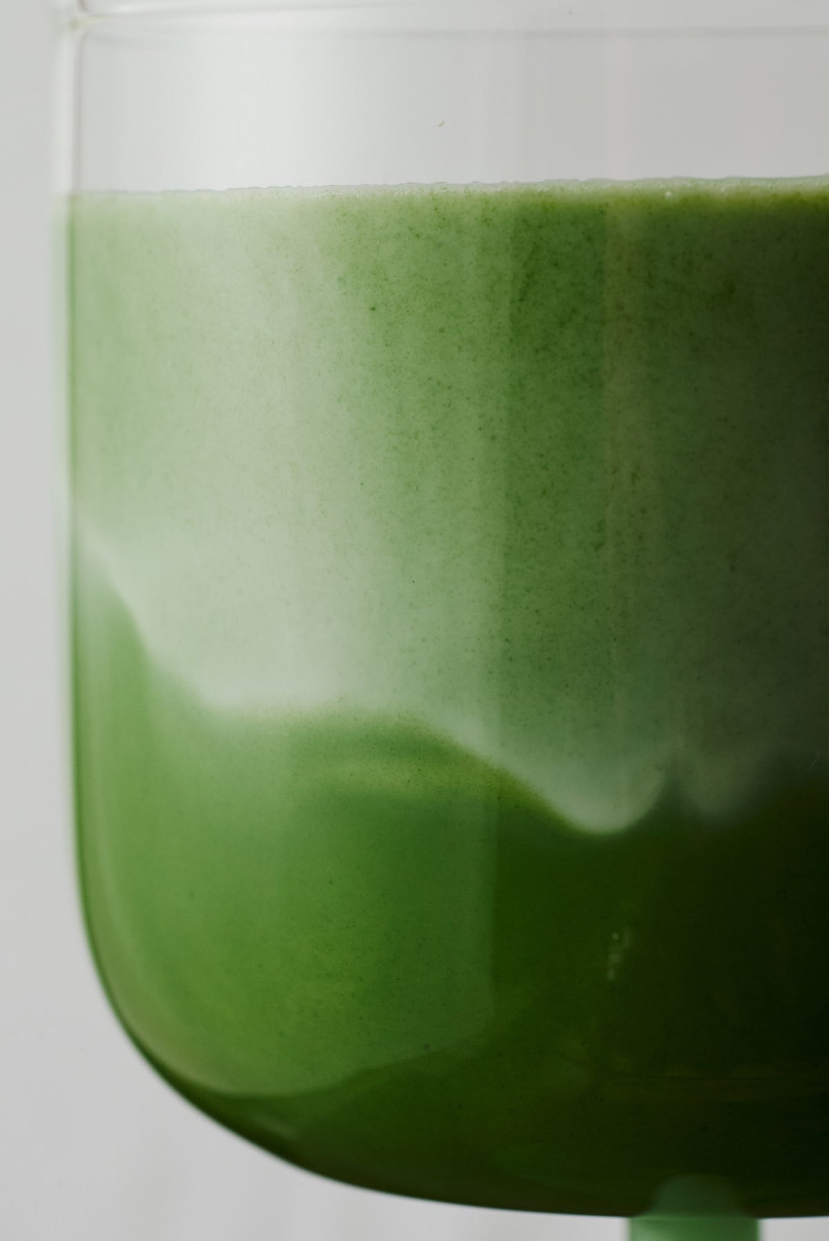 NAKAI 211 二百十一 (NIHYAKU-JU-ICHI) CEREMONIAL RESERVED MATCHA - matcha powder close-up